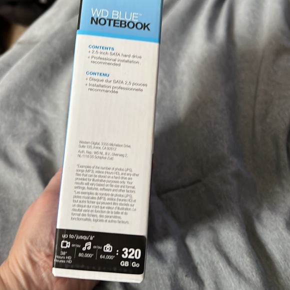 WD Blue Notebook Internal Hard Drive - Picture 2 of 3
